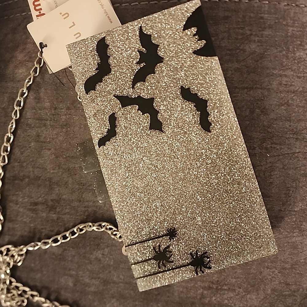 Lulu NYC Halloween Silver Glitter Bat Clutch (Please Read)